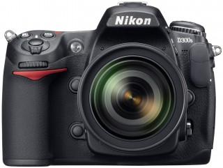 Nikon D300s 18-200mm Kit -  1